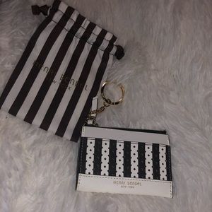 Henri Bendel Card holder